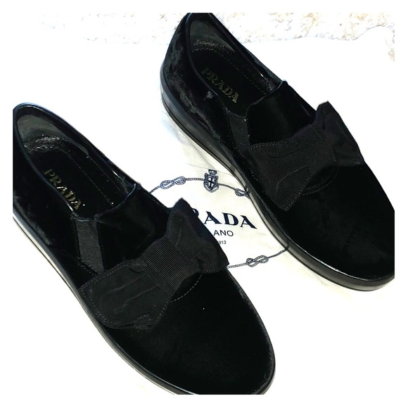 Prada shoes - Picture 1 of 2
